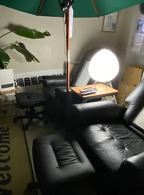 音響免疫療法チェア(2016年) アイン興産株式会社製 音響免疫療法学会 |